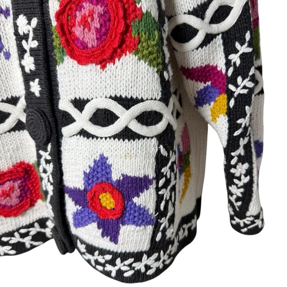 VTG 90s Crochet Knit Cardigan Floral Patchwork Boho Dopamine Dressing M - Picture 10 of 11
